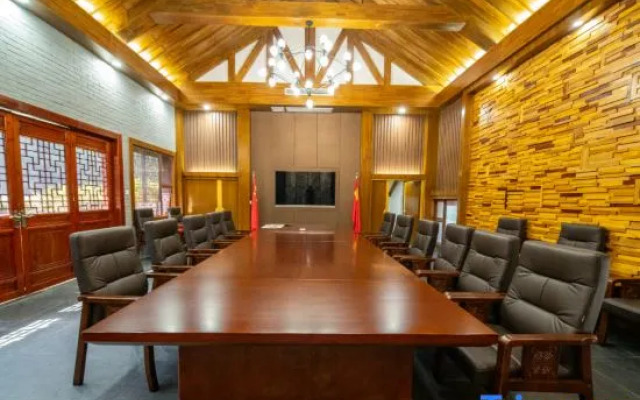 Qiongtai Hotel