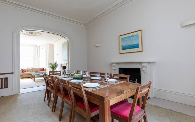 Gorgeous 2 Bed Flat In Kensington