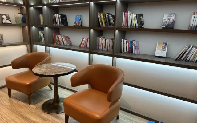 Qingyu Homestay (Central Street Branch)