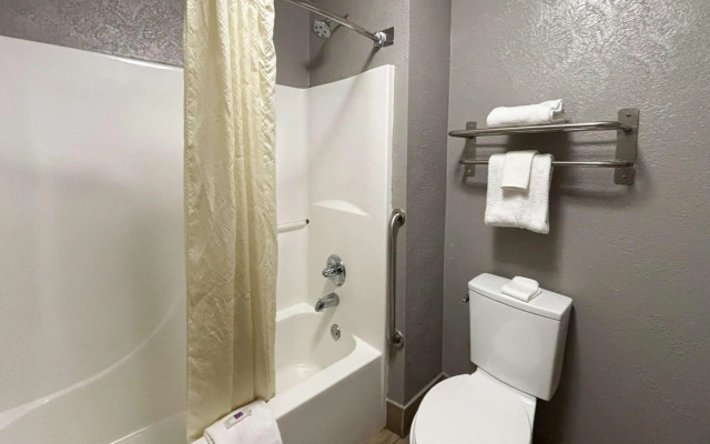Motel 6 Prattville, AL