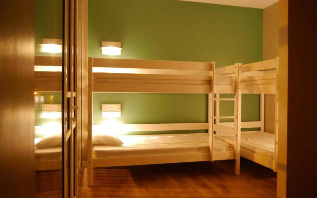 Ratih Bali Hostel