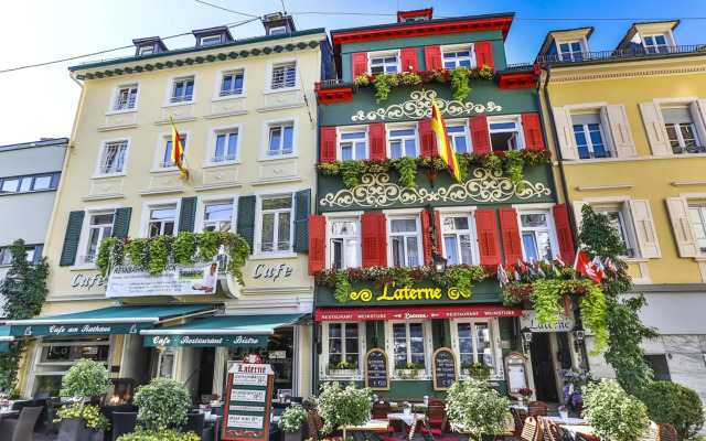 hotelImage