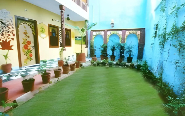 Sarvar Guest House