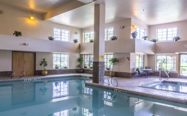 MCM Elegante Lodge & Suites Ruidoso