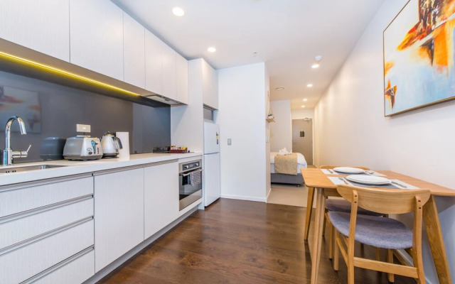 Ehome - Sea & Skytower Views, Unbeatable Location In CBD