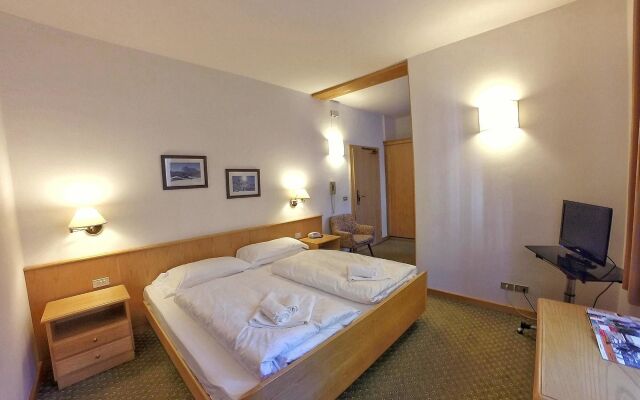 Aquila Dolomites Residence