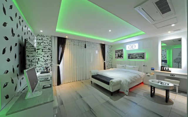 Biz Hotel