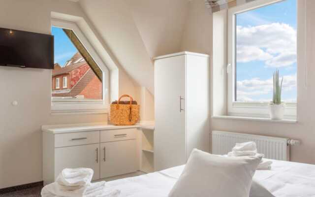 Dunenhuus Ost Modern Retreat