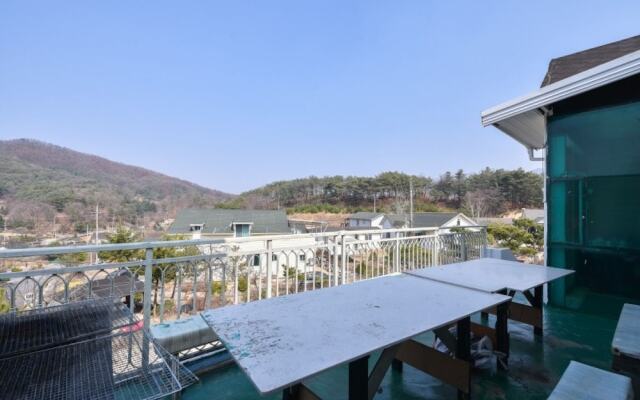 Pocheon Sandeulbaram Pension