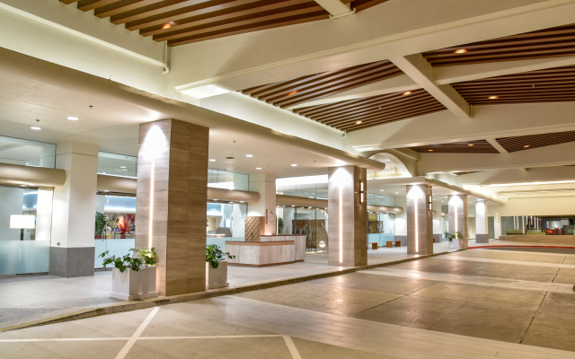 Ala Moana Hotel