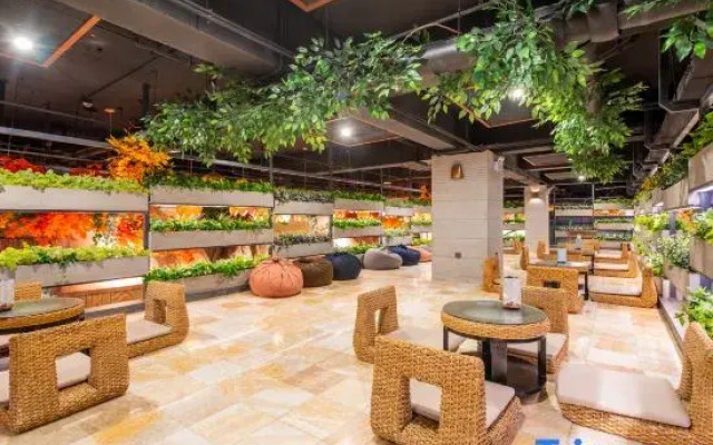 Jichun Hotspring Resort & Spa