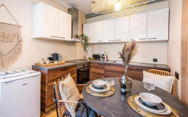 Tamara Suites  Apartments