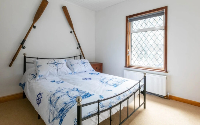 Stylish 2Bd Family Hideaway In Dover