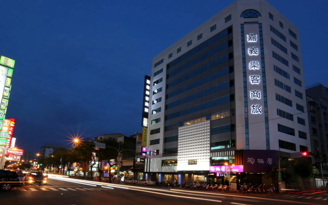 Chiayi Look Hotel