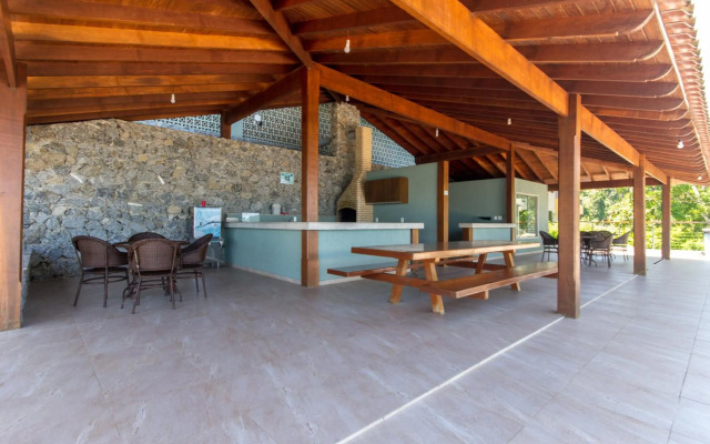 Venha curtir essa maravilha! Frente para o mar!