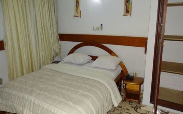 Residence Hotel Badjo