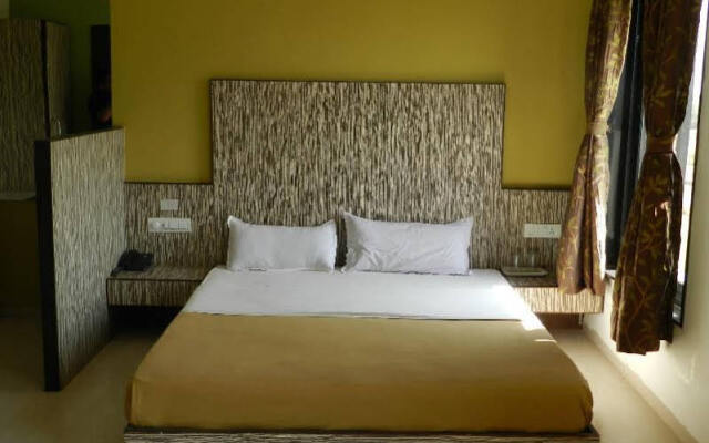 Nalsafari Resort