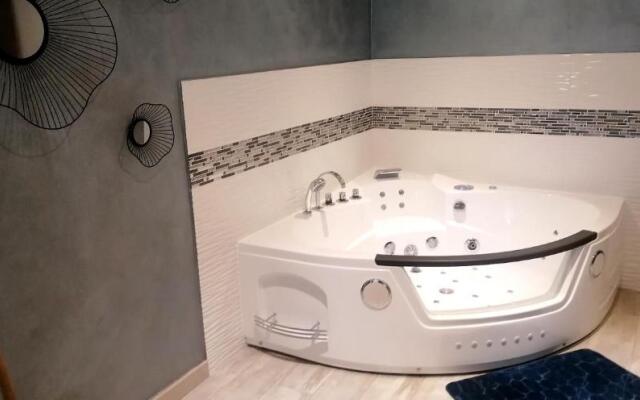 Maison cadre Pinède a 5 minutes de la mer