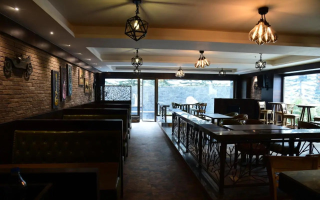 Lemon Tree Hotel Siliguri