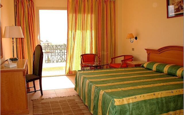 Elaria Beach Resort