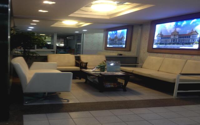 Aek Udon Apartment