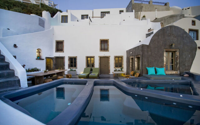 Sophia Luxury Suites