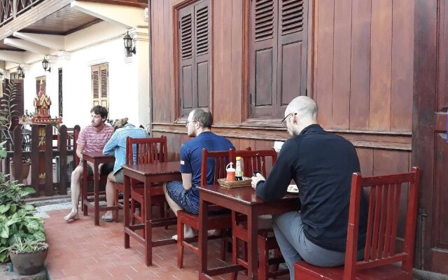 Silikhane Guest House