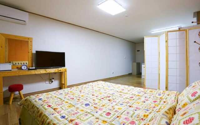 Hongcheon Mangosup Pension