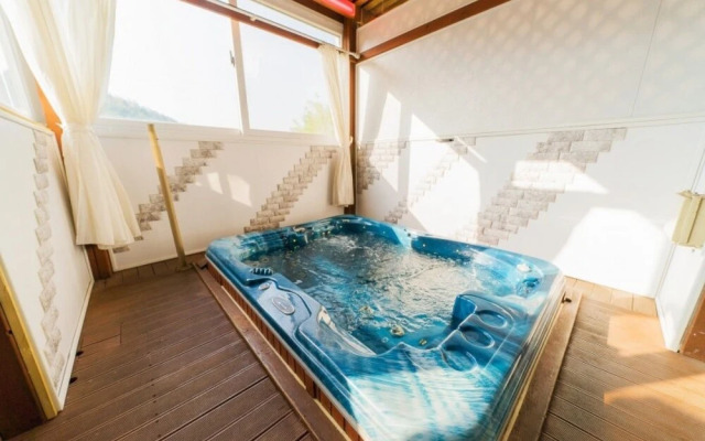 Pocheon Good Terrace Pension