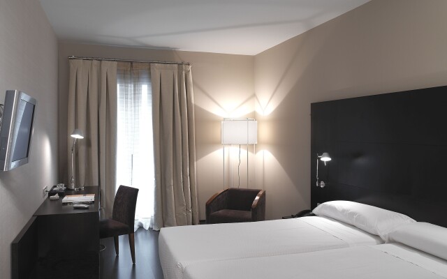 Alexandra Barcelona Hotel, Curio Collection by Hilton