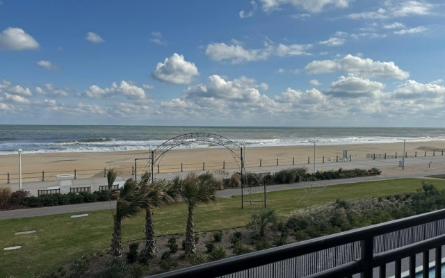 Baymont by Wyndham Virginia Beach Oceanfront