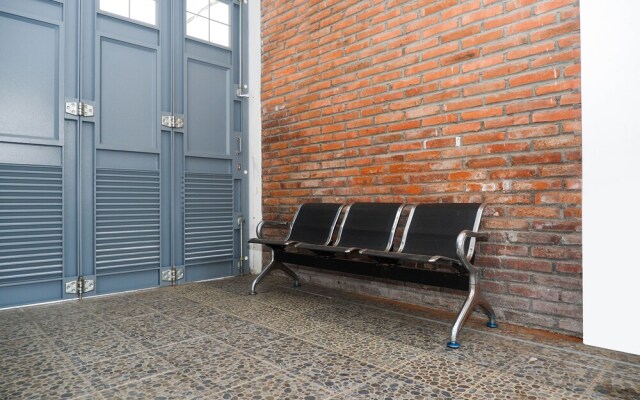 Executive Residence by OYO Rooms