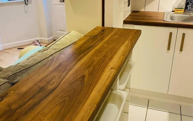 Modern, Quiet Garden Flat in Heart of Wimbledon