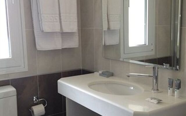 Pearl Bay Hotel
