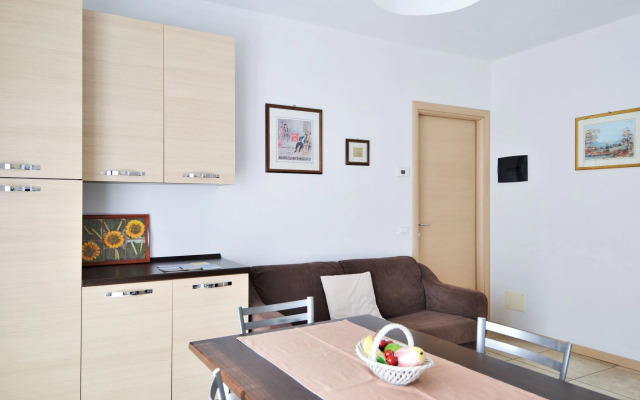 Snug apartment in Dervio with balcony or terrace