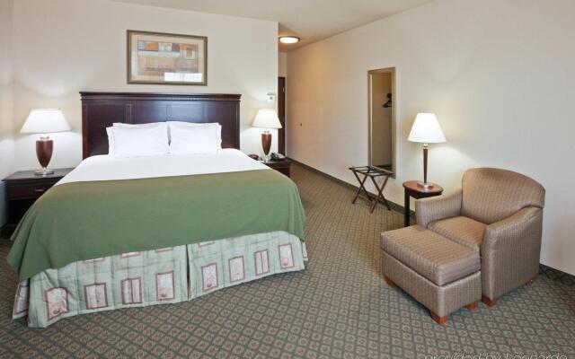 Holiday Inn Express Hotel & Suites Corsicana, an IHG Hotel