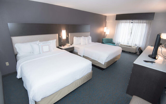 Fairfield Inn and Suites by Marriott Atlanta Airport North