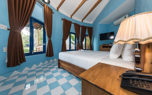 Isabella Resort