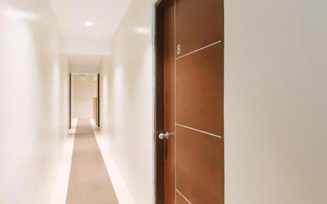 RedDooorz @ Laiya Vivo Hotel Batangas