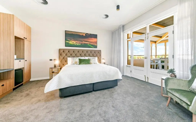 The Tanunda Club Guest Suites