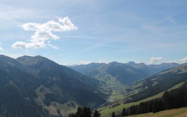 Chalet-Hotel Stoefelknoeg