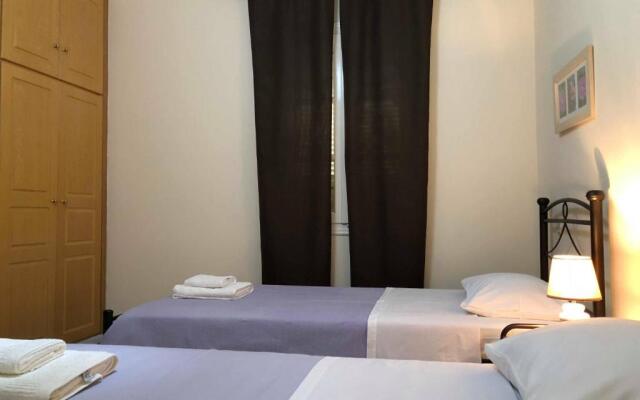 Leonidio Climb2red home