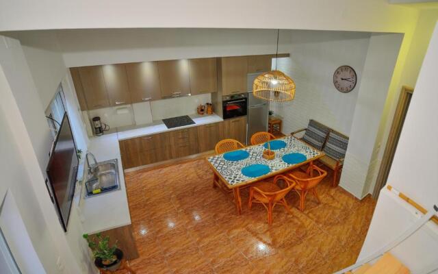 Mpoulakis Apartment 46