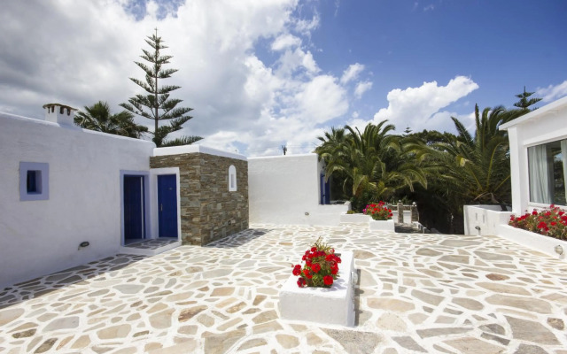 Naxos Holidays