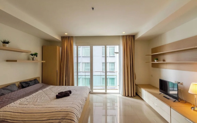 TC Contel At Sukhumvit Soi 11