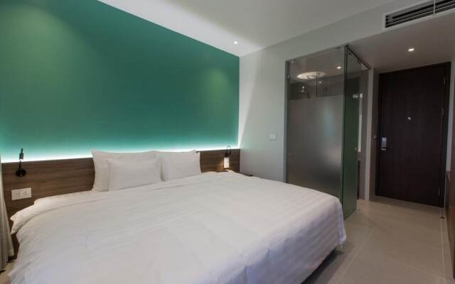 The Twin Hotel