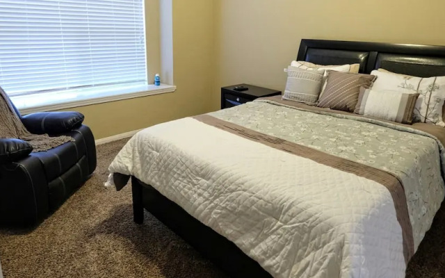 4Bdrm 2Bath 4Beds - Sugarland Richmond