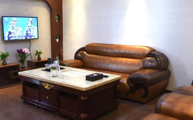 GreenTree Alliance Guangdong Shenzhen Fuyong Subway Station Hotel