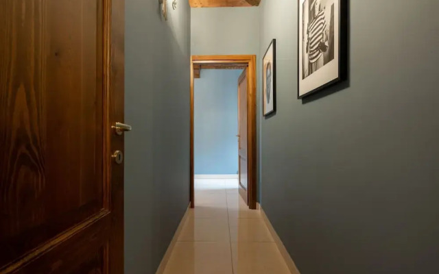 Grand Palace Apartments