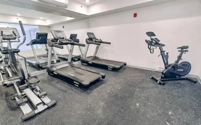 Romantic Lakeside Studio Suite